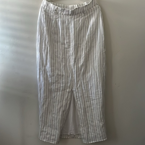 Dissh Linen Striped Maxi Skirt - Picture 6 of 6